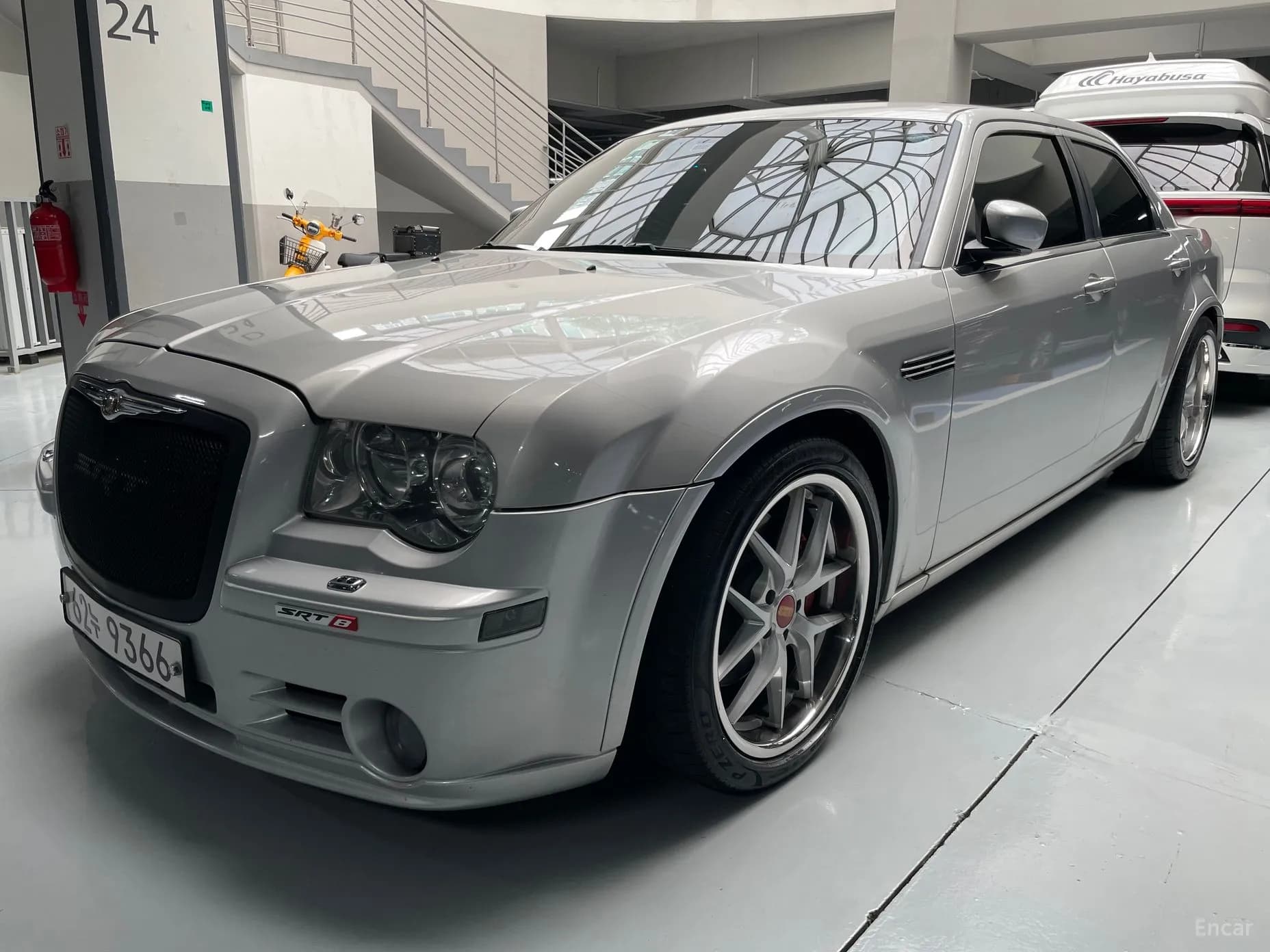 300C