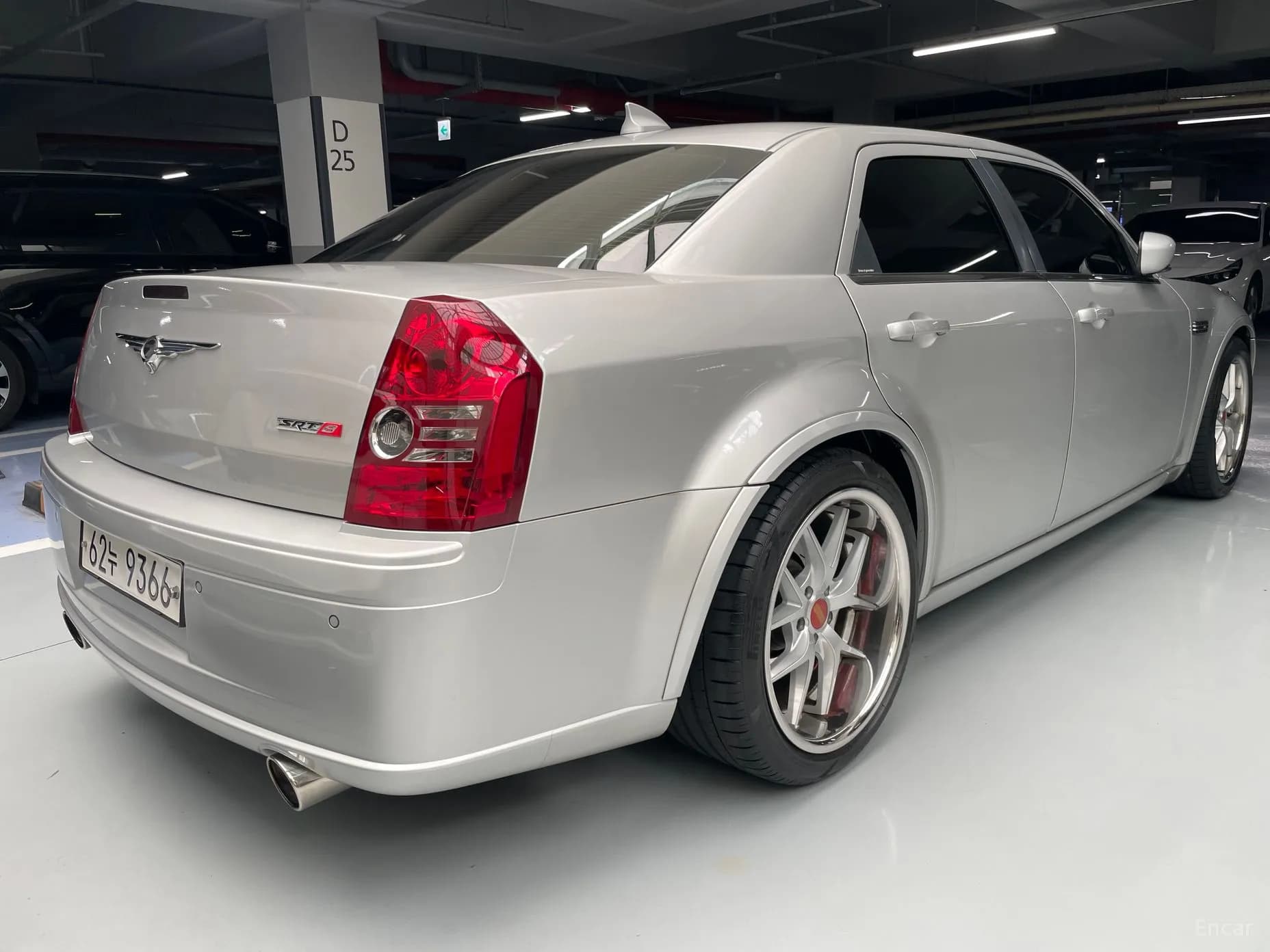 300C