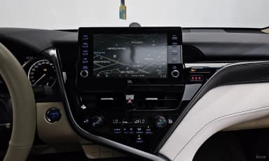 Camry (XV70)
