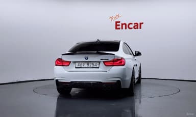 Series 4 (F32)