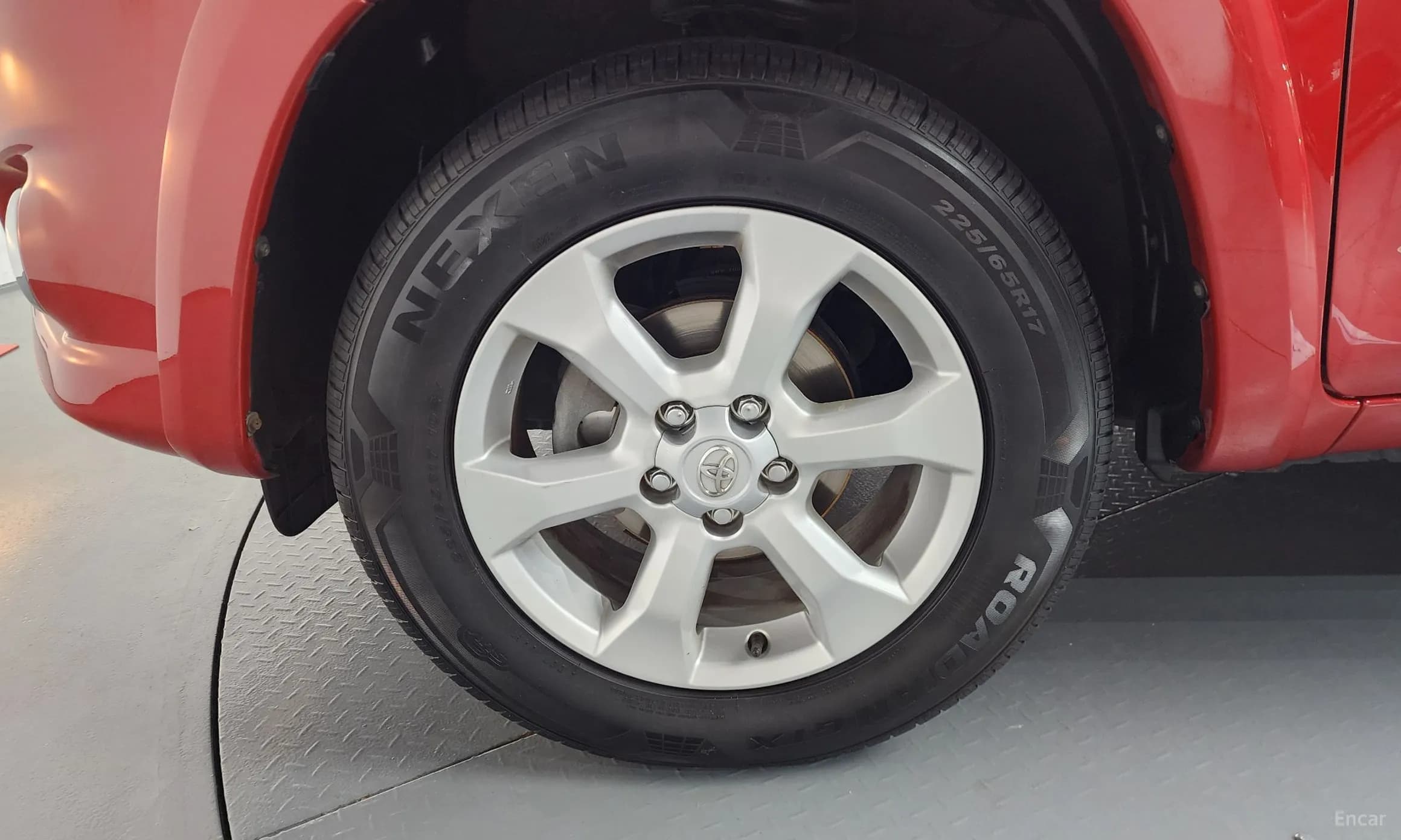 RAV4