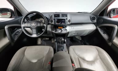 RAV4