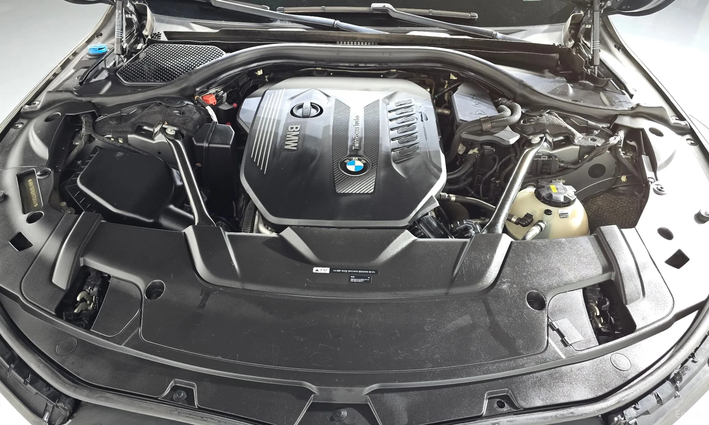 7 Series (G11)