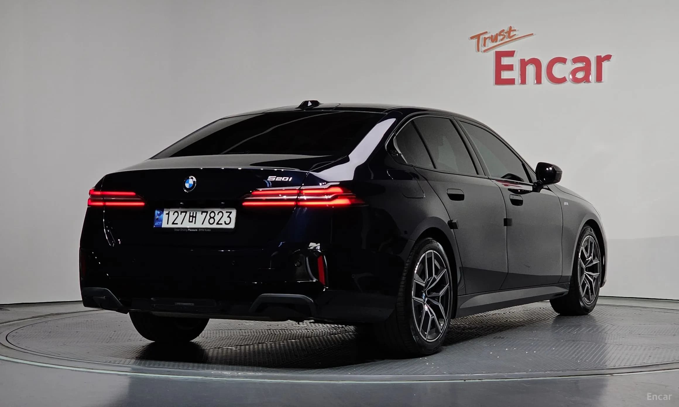 5 Series (G60)