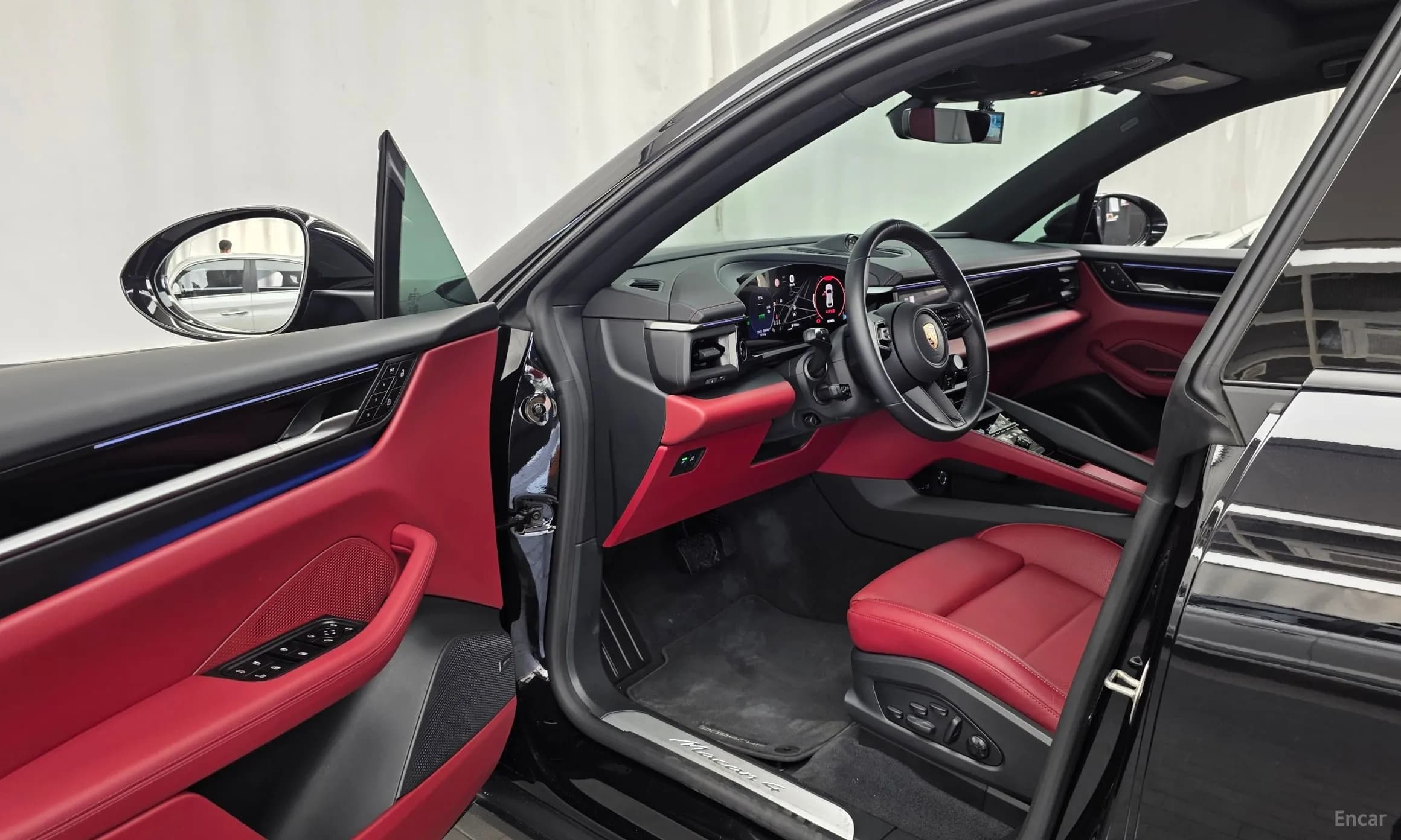 Macan EV