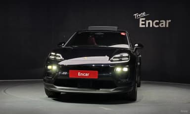 Macan EV