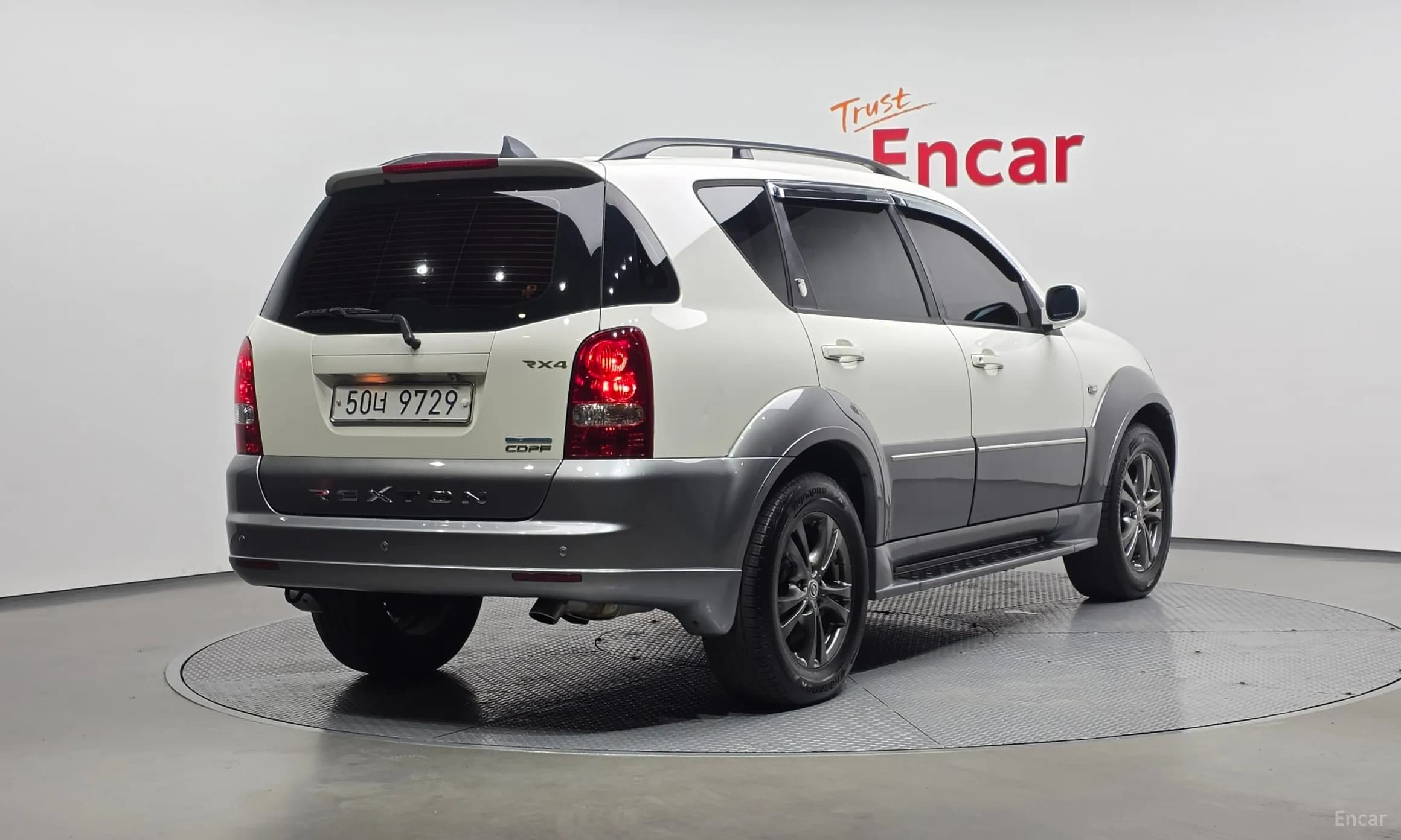 Super Rexton