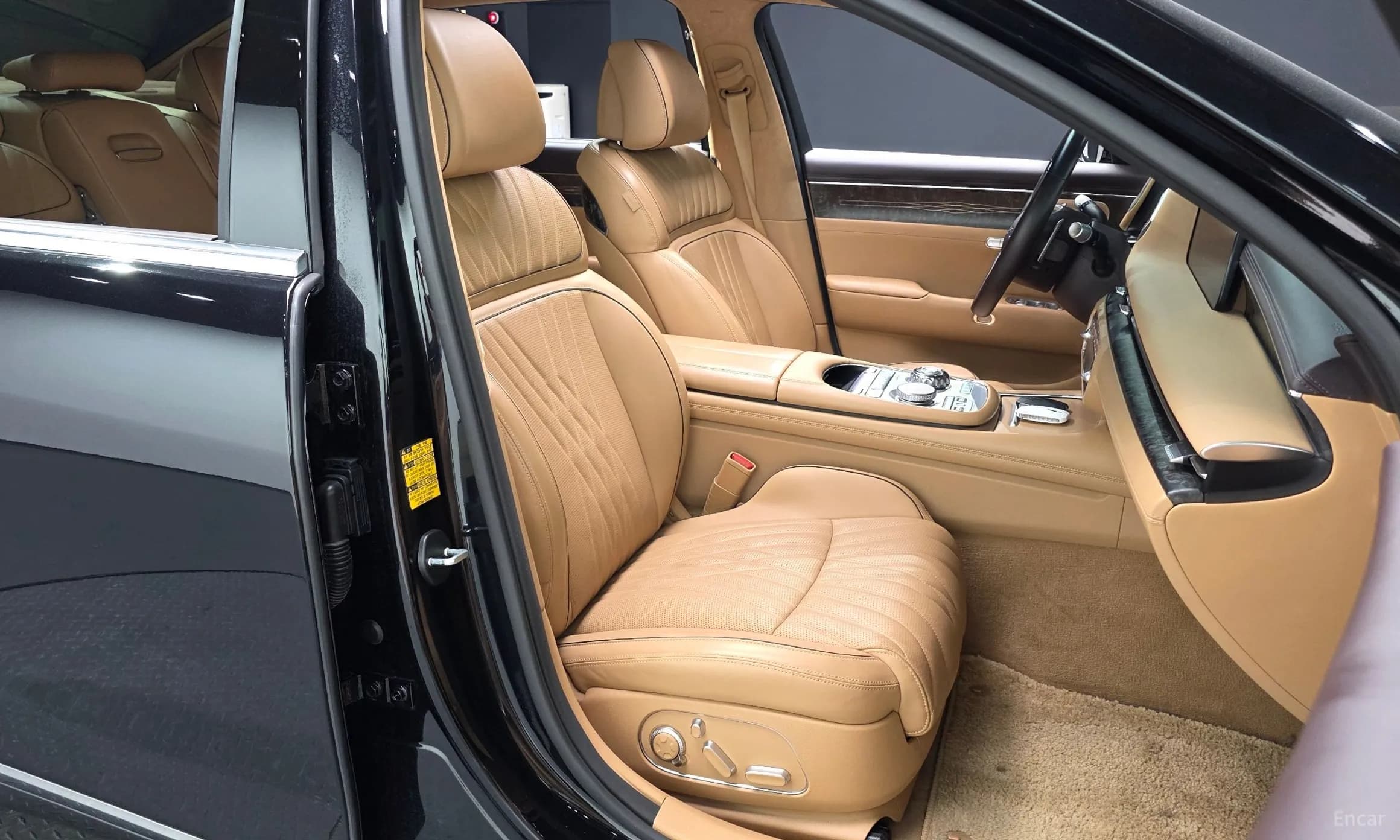 G90 (RS4)