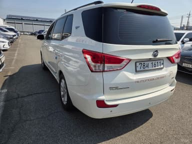 Korando Turismo