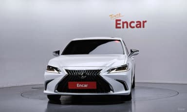 ES300h 7th Generation