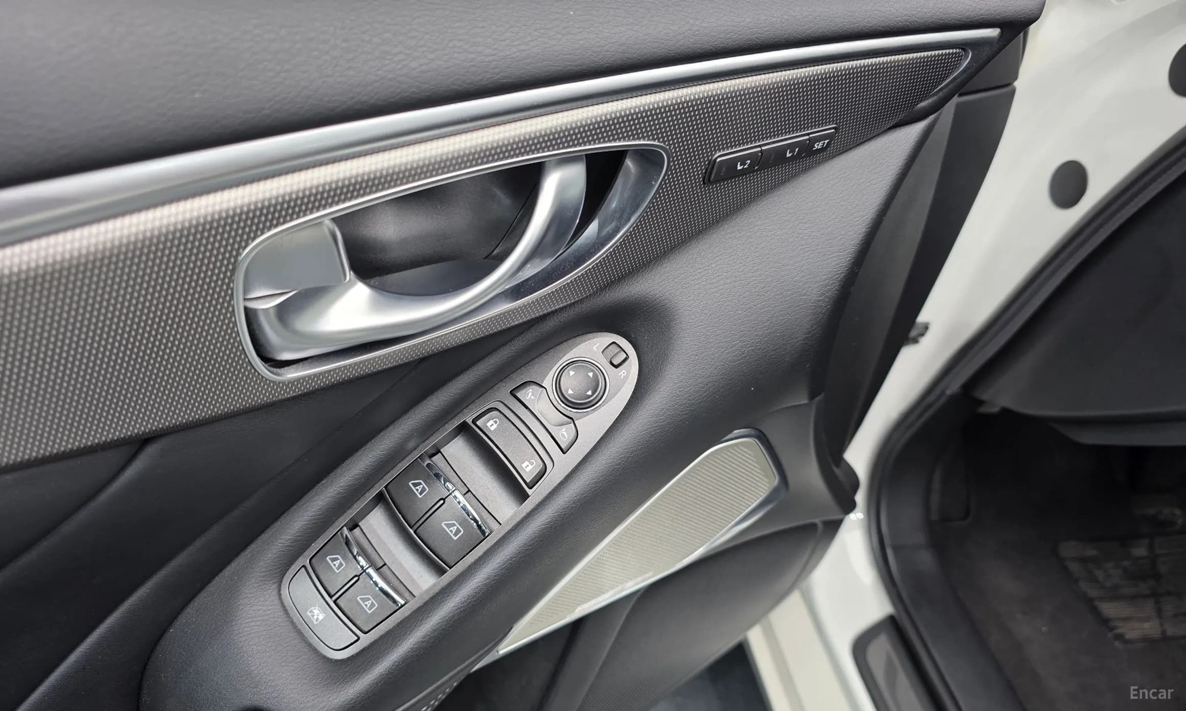 Q50
