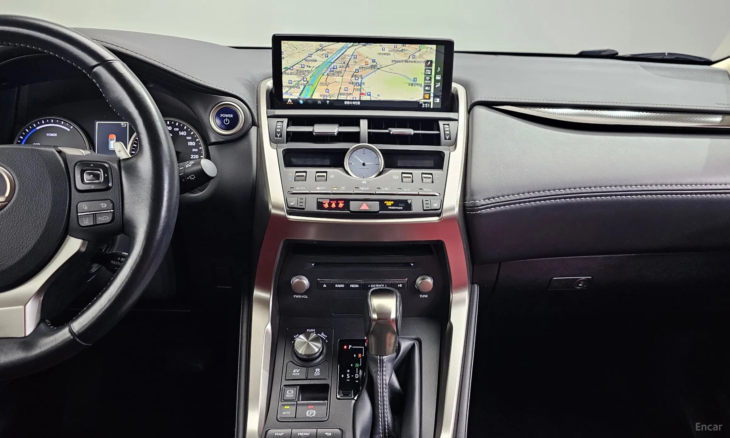 NX300h