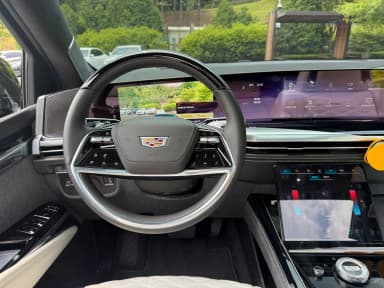 Escalade 5th Generation