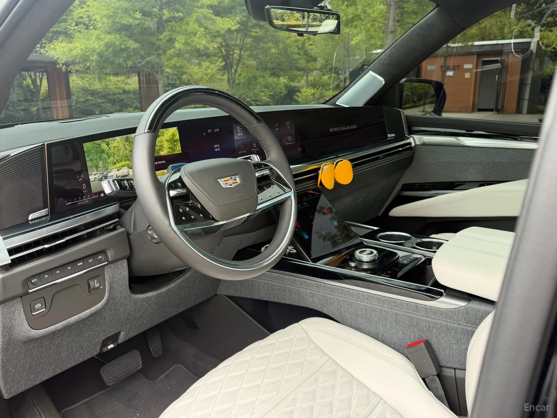 Escalade 5th Generation