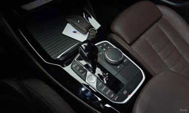 X4 (G02)
