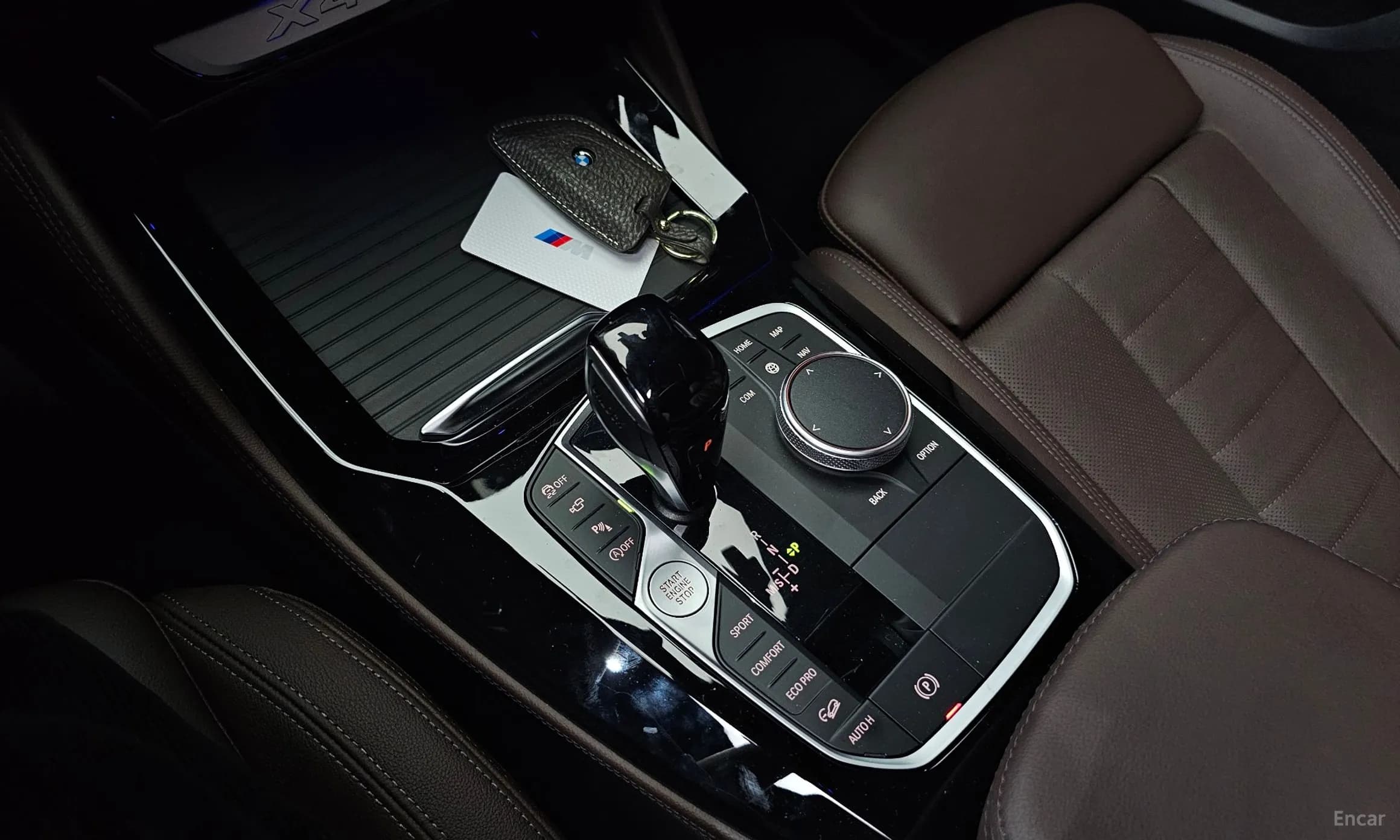 X4 (G02)