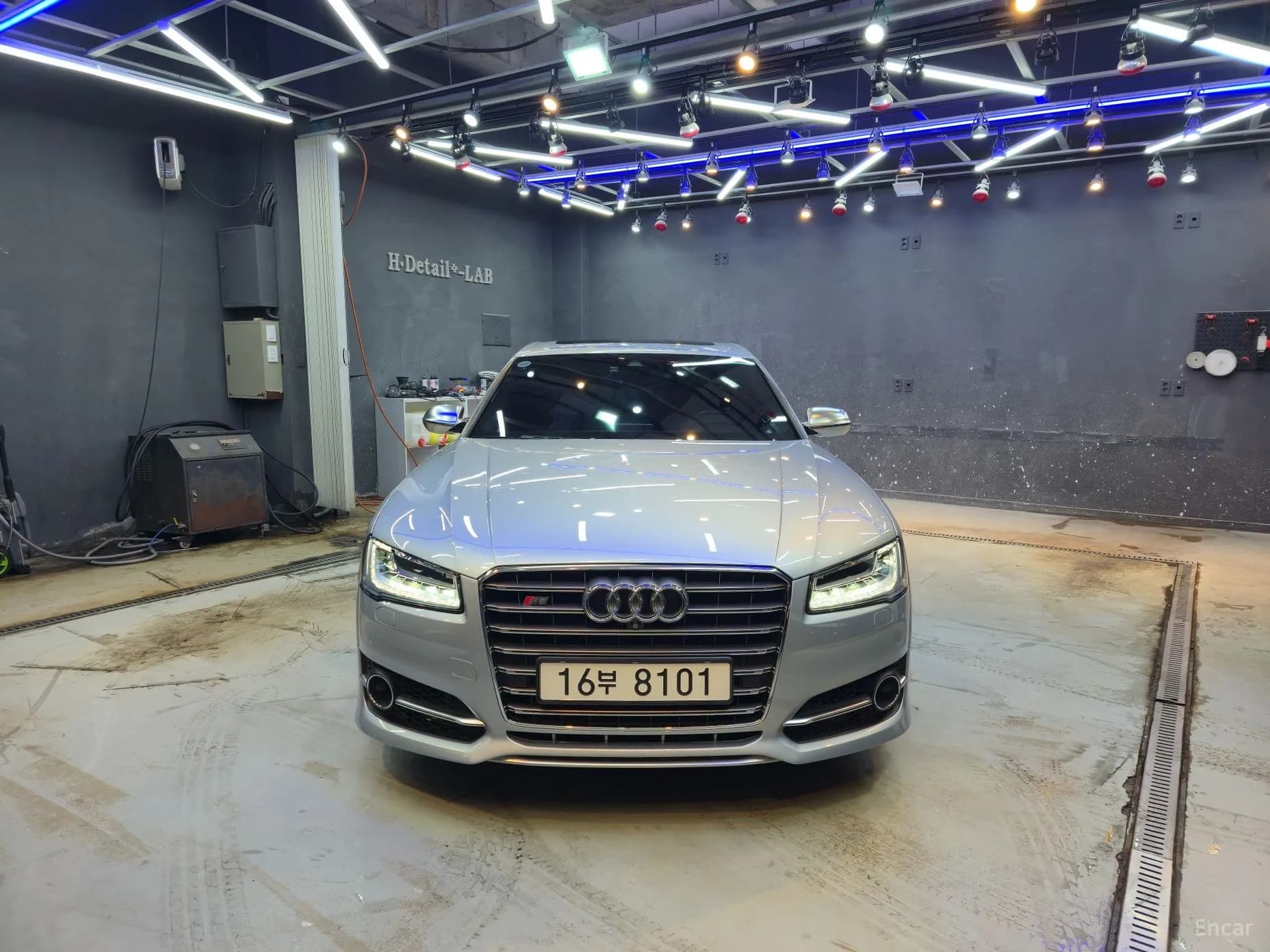 S8