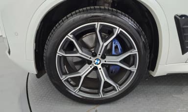 X5 (G05)