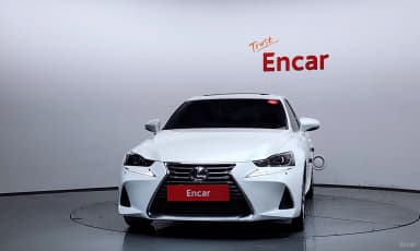 New IS200t