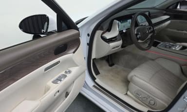G90 (RS4)
