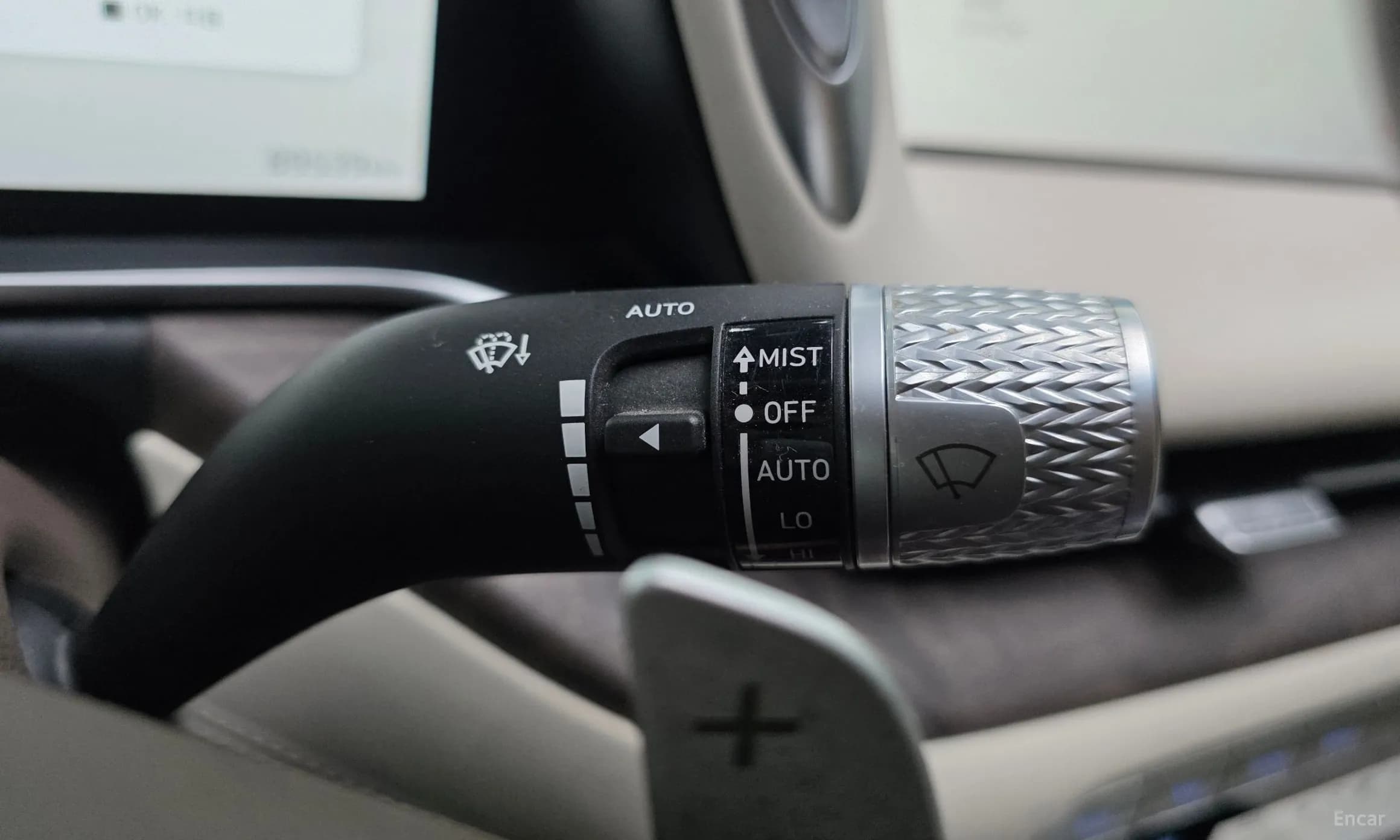 G90 (RS4)