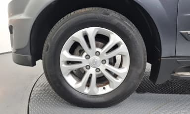Korando Sports