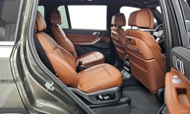 X7 (G07)
