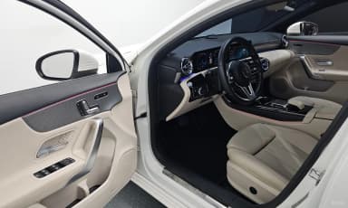 A-Class W177