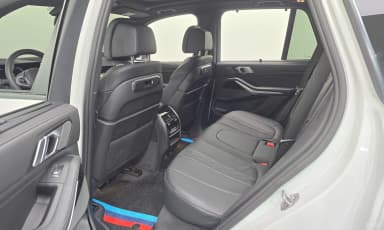 X5 (G05)