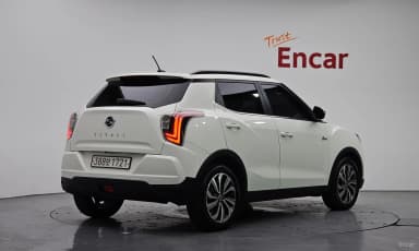 Berry New Tivoli
