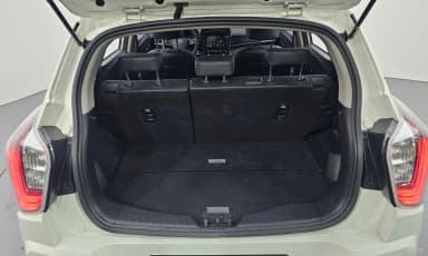 Berry New Tivoli