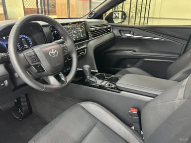 Camry (XV80)