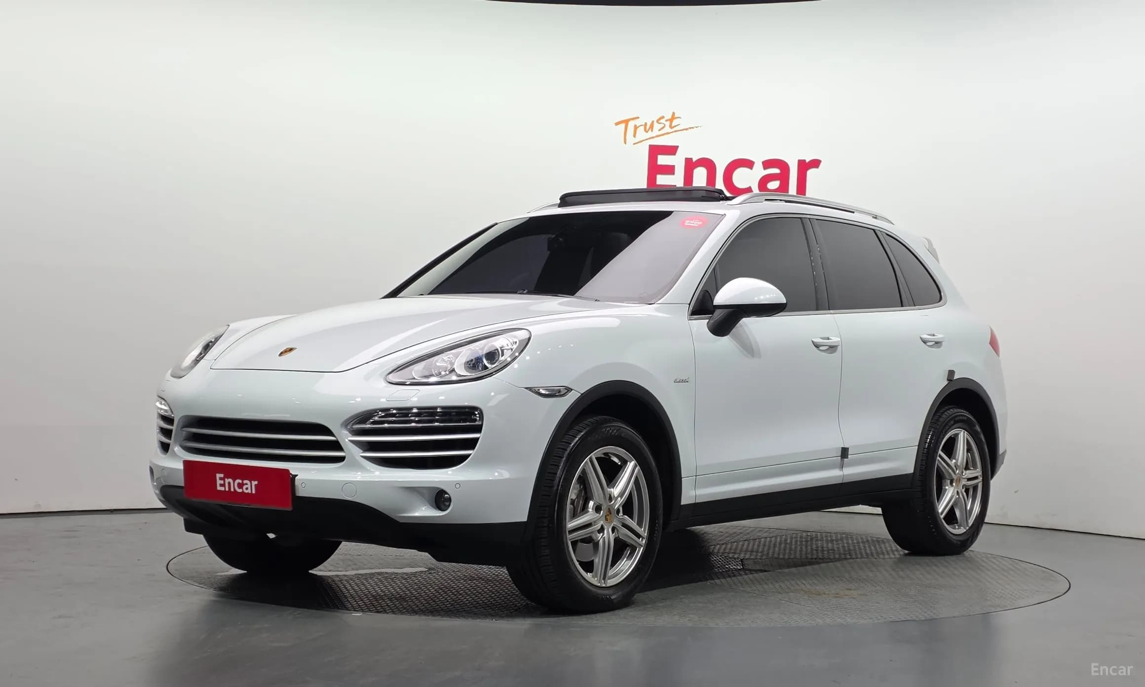 New Cayenne
