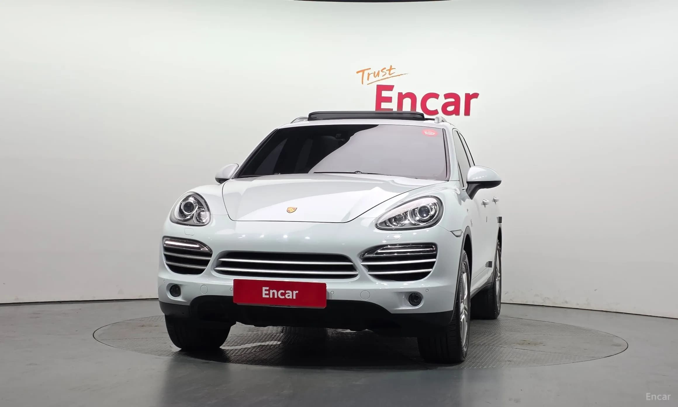New Cayenne