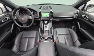 New Cayenne