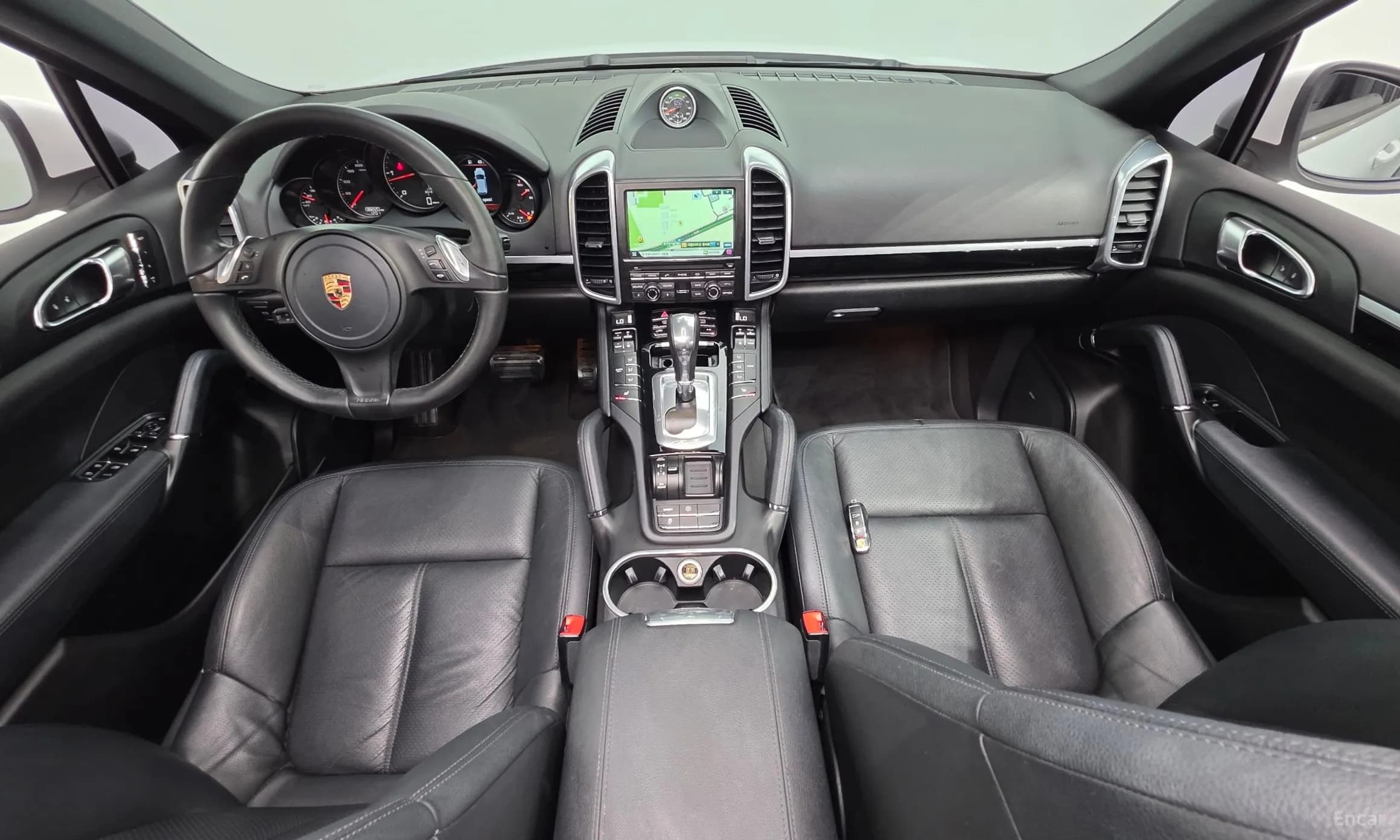 New Cayenne