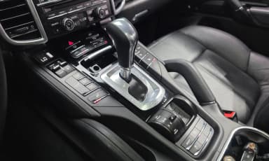 New Cayenne