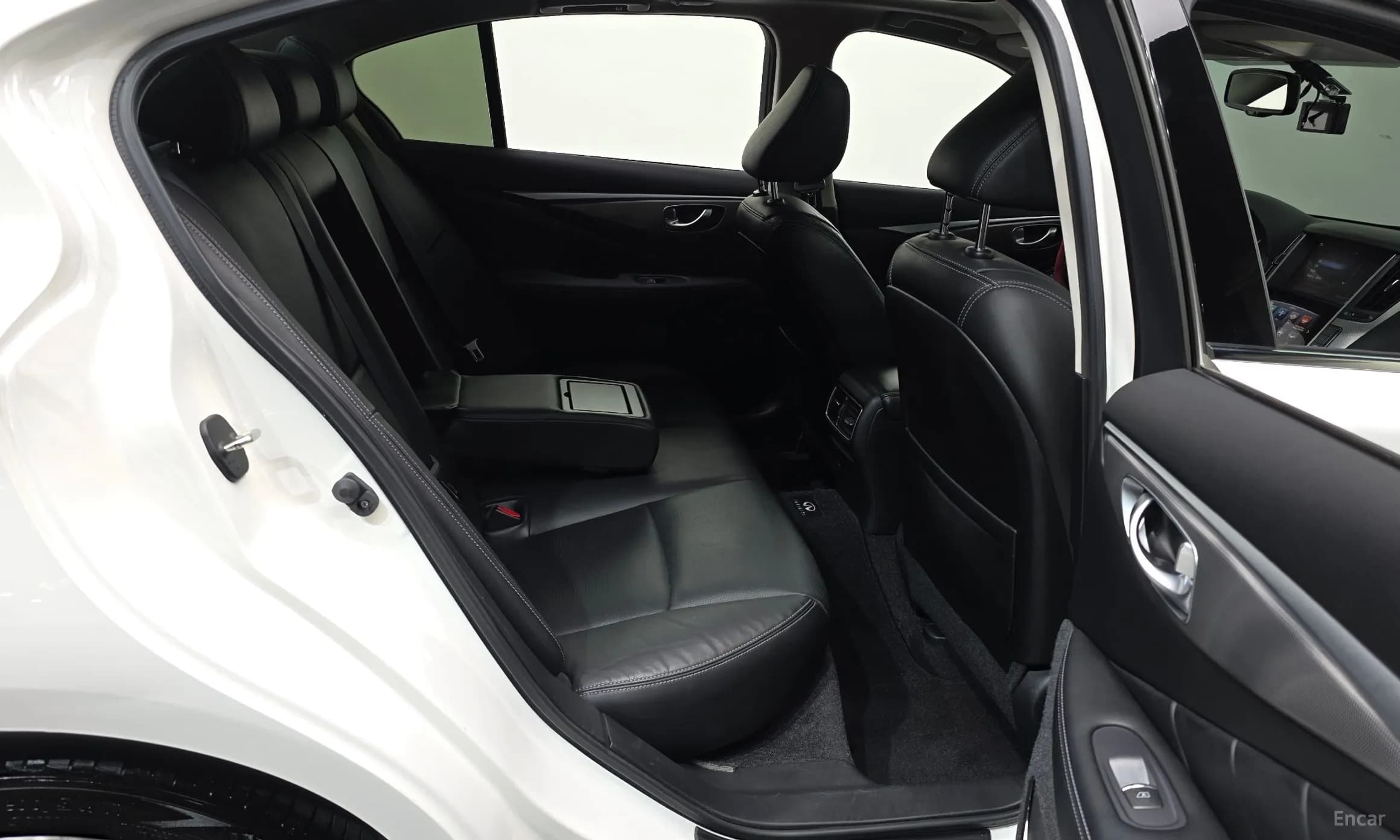 Q50