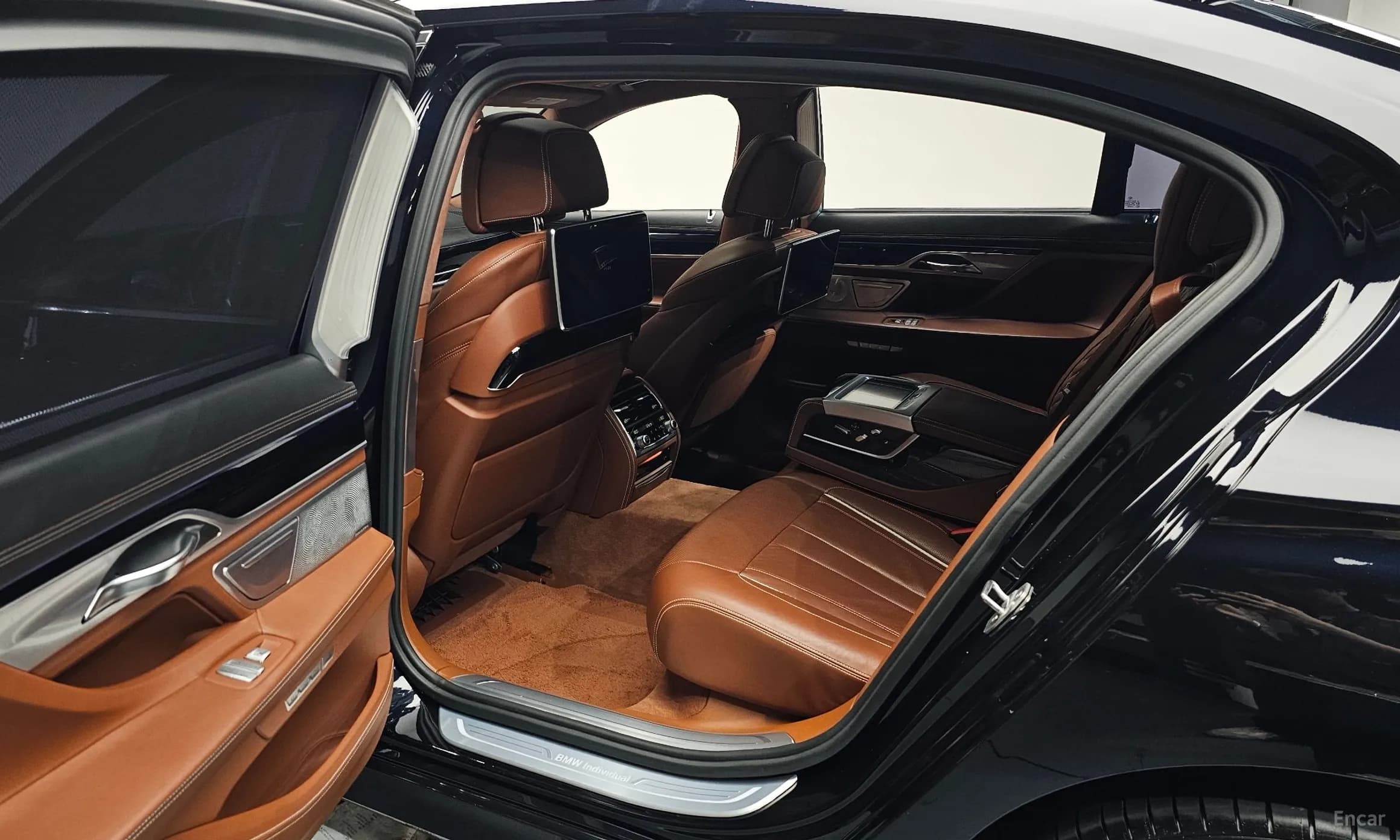 7 Series (G11)