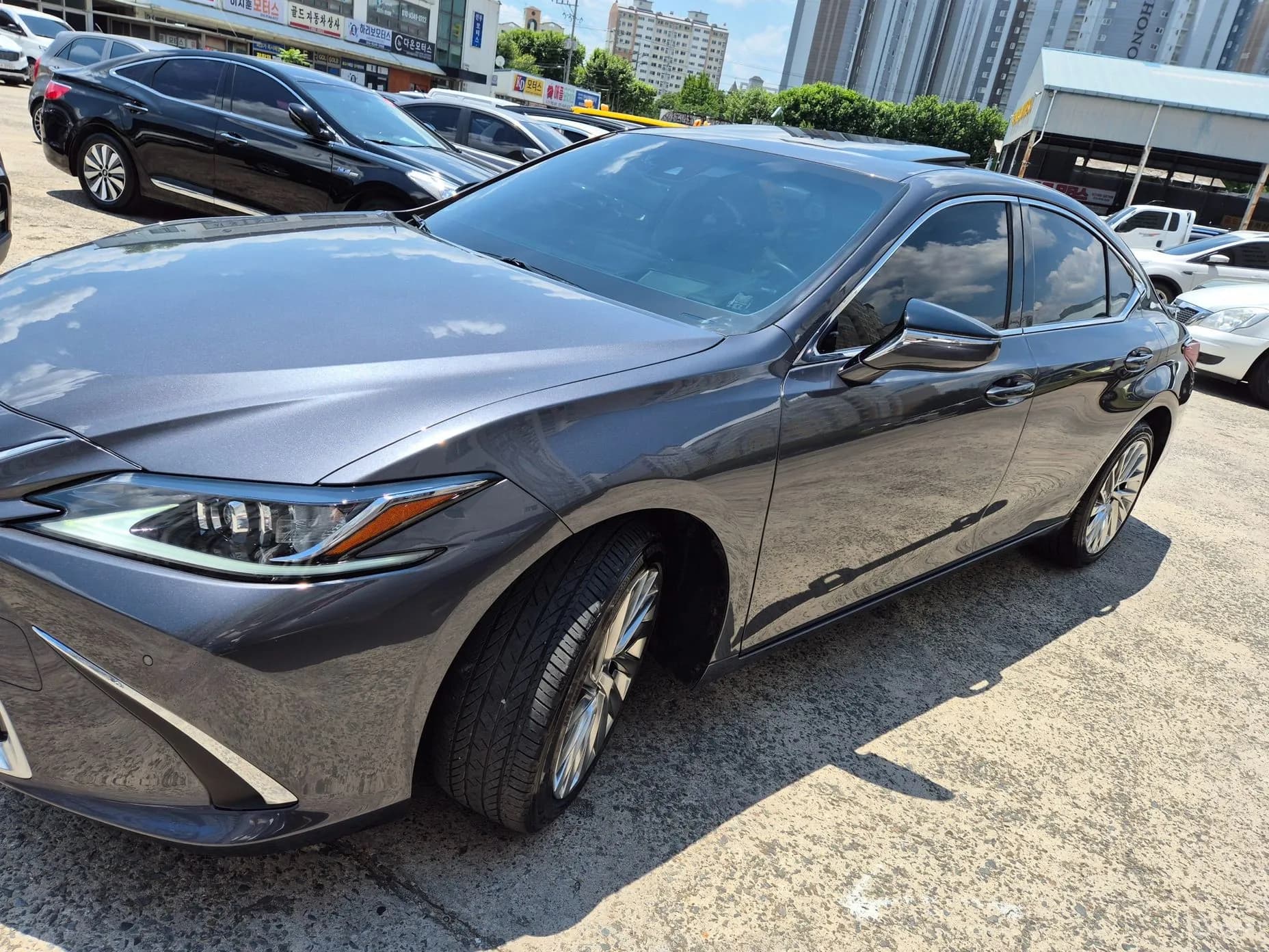 ES300h 7th Generation