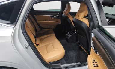 S90