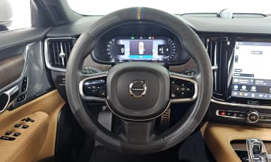 S90