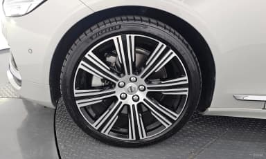 S90