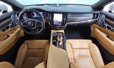 S90