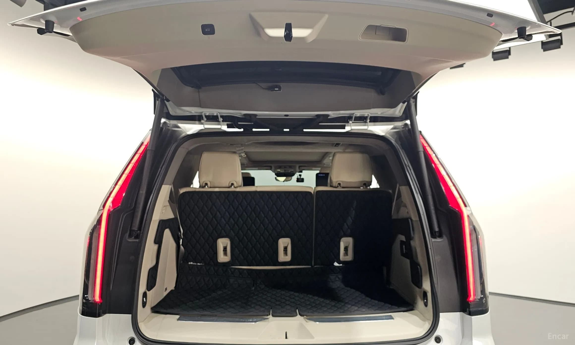 Escalade 5th Generation