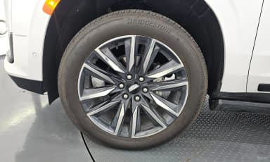 Escalade 5th Generation