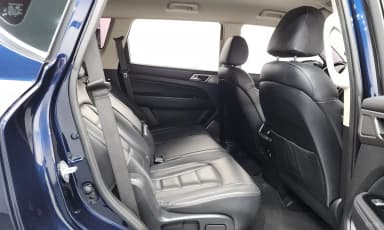 G4 Rexton