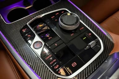 X7 (G07)