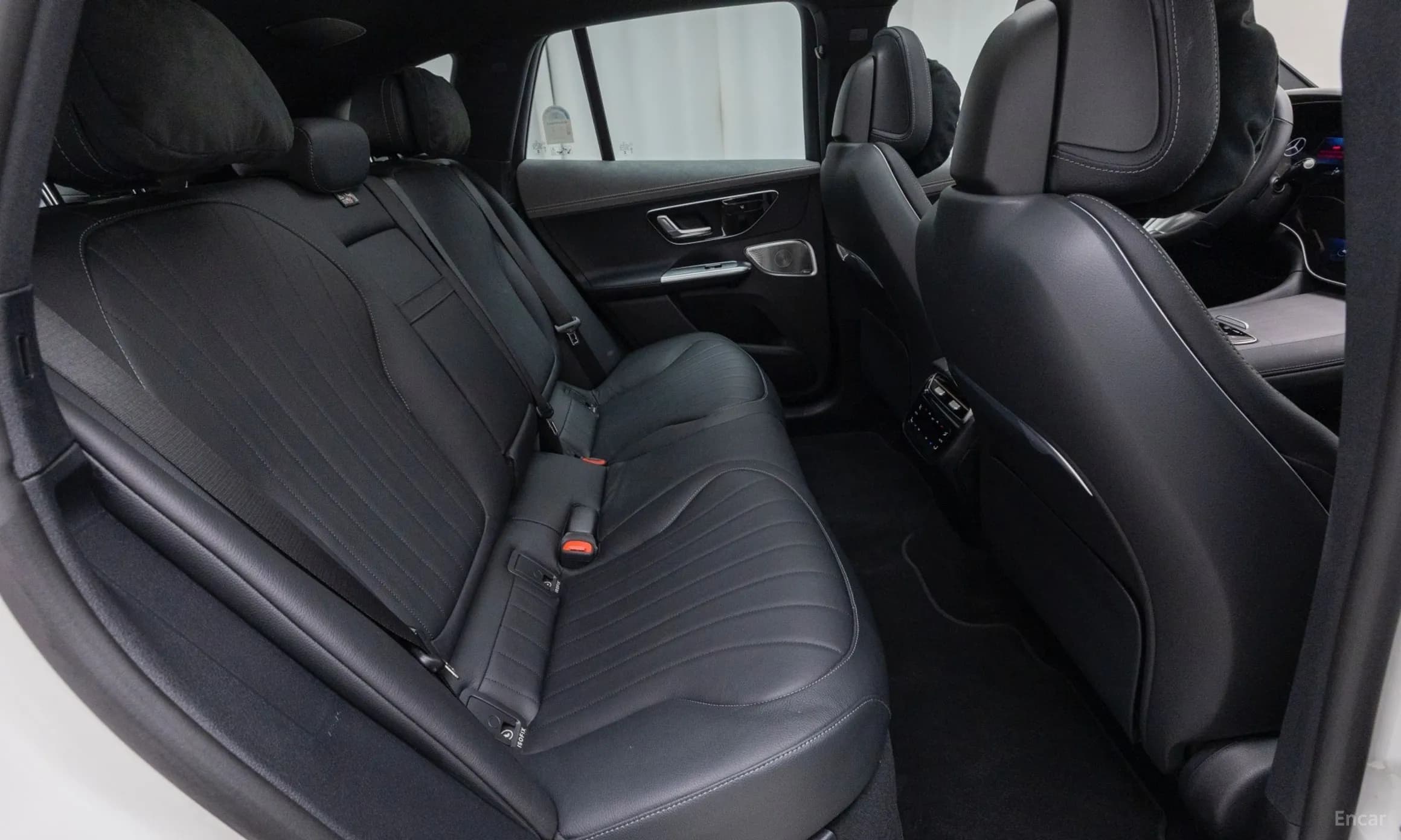 EQE SUV X294