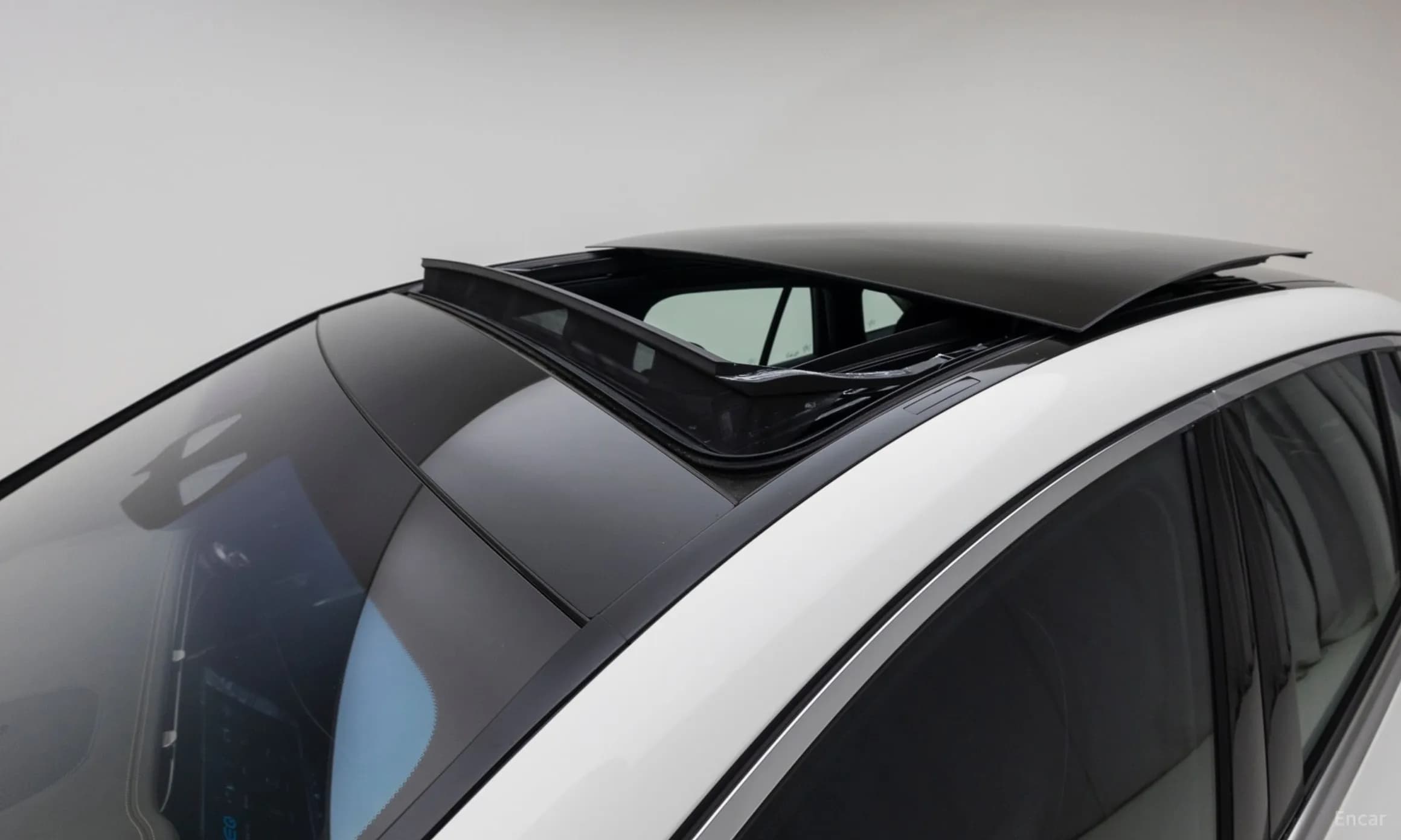 EQE SUV X294